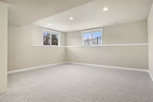 402 Burnt Sienna Dr, Middleton, WI 53562 - Photo 43