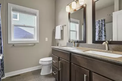 402 Burnt Sienna Drive, Middleton, WI 53562 - Photo 35