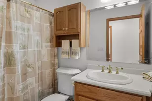 157 Meadow Ridge Dr, Sheboygan Falls, WI 53085 - Photo 27