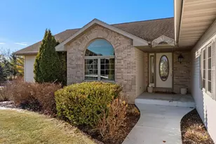 157 Meadow Ridge Dr, Sheboygan Falls, WI 53085 - Photo 35