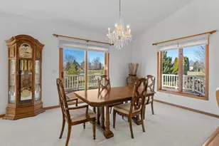 157 Meadow Ridge Dr, Sheboygan Falls, WI 53085 - Photo 9