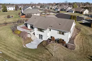 157 Meadow Ridge Dr, Sheboygan Falls, WI 53085 - Photo 3