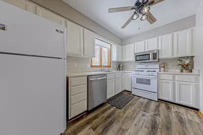 262 Ba Wood Lane #1, Janesville, WI 53545 - Photo 5