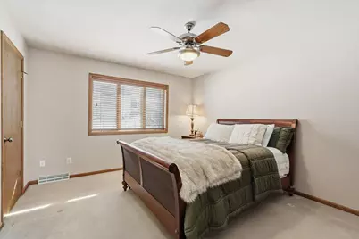 1355 Gray Hawk Way, Sun Prairie, WI 53590 - Photo 27