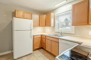 3841 Margaret St, Madison, WI 53714 - Photo 17