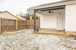 3841 Margaret St, Madison, WI 53714 - Photo 31