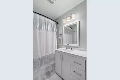 3282 Stonecreek Drive, Madison, WI 53719 - Photo 13