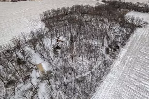 5101 S Johnson Rd, Beloit, WI 53511 - Photo 5