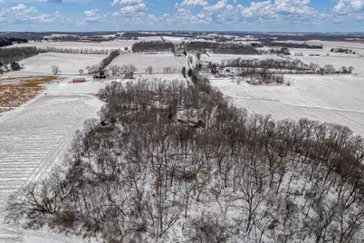 5101 S Johnson Road, Beloit, WI 53511 - Photo 7