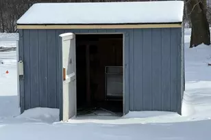 301 E Commerce Blvd, Slinger, WI 53086 - Photo 9