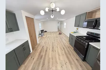 301 E Commerce Boulevard #45, Slinger, WI 53086 - Photo 3