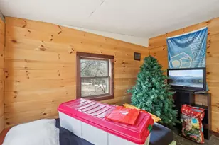 N6744 Blackhawk Rd, Portage, WI 53901 - Photo 19