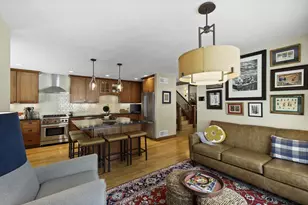 5837 Woods Edge Rd, Fitchburg, WI 53711 - Photo 11