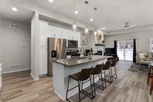 6850 Rembrandt Rd, DeForest, WI 53532 - Photo 7