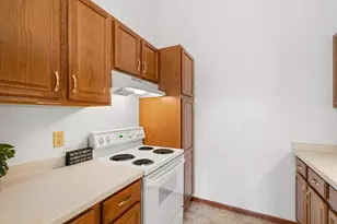 6251 Charing Cross Ln, Middleton, WI 53562 - Photo 15