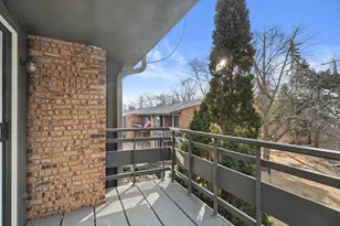 6251 Charing Cross Ln, Middleton, WI 53562 - Photo 9