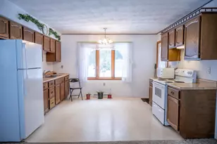 702 W 1st St, Necedah, WI 54646 - Photo 9