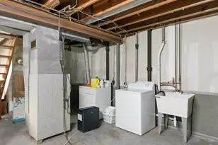 400-402 Estate Ln, Stoughton, WI 53589 - Photo 39