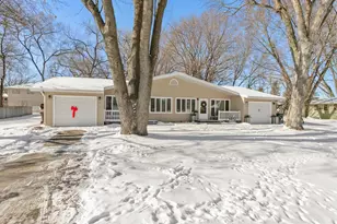 400-402 Estate Ln, Stoughton, WI 53589 - Photo 43