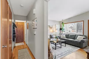 400-402 Estate Ln, Stoughton, WI 53589 - Photo 19