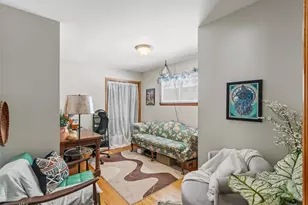 400-402 Estate Ln, Stoughton, WI 53589 - Photo 13