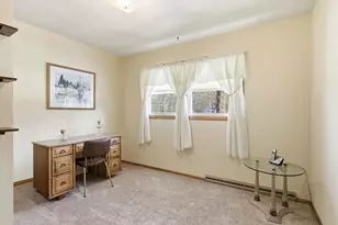 816 Woodview Dr, Sun Prairie, WI 53590 - Photo 39