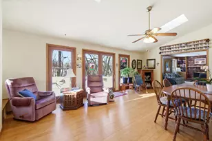 816 Woodview Dr, Sun Prairie, WI 53590 - Photo 21