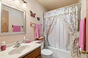 816 Woodview Dr, Sun Prairie, WI 53590 - Photo 45