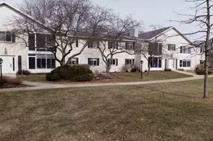 1518 Golf View Rd, Madison, WI 53704 - Photo 5