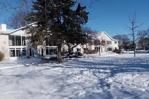 1518 Golf View Rd, Madison, WI 53704 - Photo 9