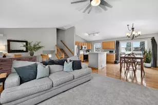 5475 Quarry Hill Dr, Fitchburg, WI 53711 - Photo 3