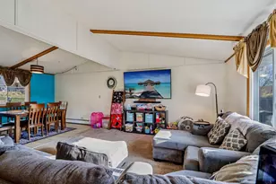 1526 Manor Dr, Janesville, WI 53548 - Photo 11