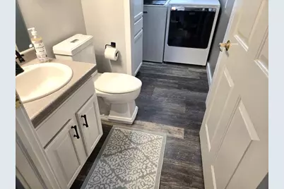 237 Royal Ridge Drive, Oconomowoc, WI 53066 - Photo 15