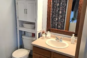 237 Royal Ridge Dr, Oconomowoc, WI 53066 - Photo 21