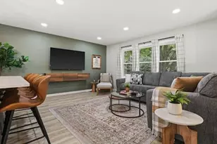 6090 Rattman Rd, Madison, WI 53718 - Photo 11