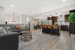 6090 Rattman Rd, Madison, WI 53718 - Photo 13