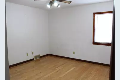 301 Rethke Avenue, Madison, WI 53714 - Photo 15