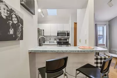 279 Kearney Way, Waunakee, WI 53597 - Photo 7