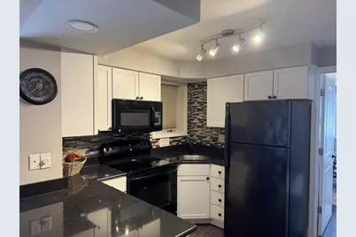 530 E Hiawatha Drive #208, Lake Delton, WI 53965 - Photo 9