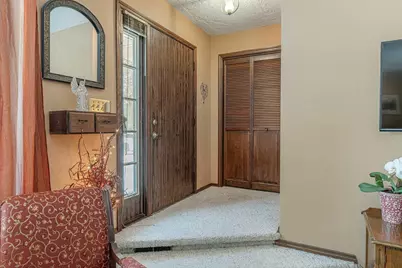 52 S Martin Road, Janesville, WI 53545 - Photo 9