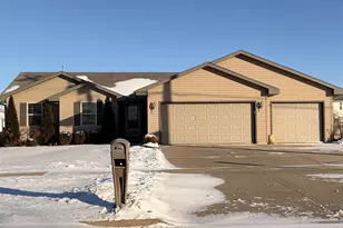 4413 E Milwaukee St, Janesville, WI 53546 - Photo 1