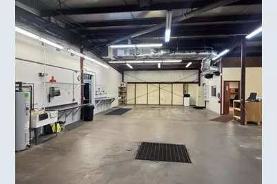 2610 Seiferth Road, Madison, WI 53716 - Photo 3