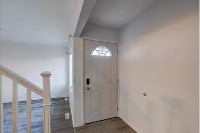 521 East Bluff, Madison, WI 53704 - Photo 11