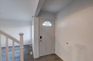 521 East Bluff, Madison, WI 53704 - Photo 11