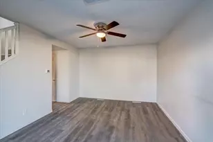 521 East Bluff, Madison, WI 53704 - Photo 15