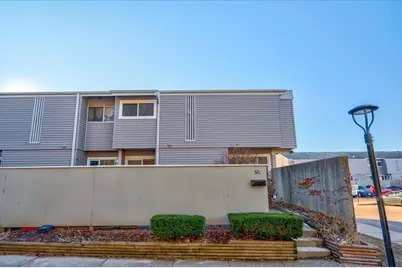 521 East Bluff, Madison, WI 53704 - Photo 3