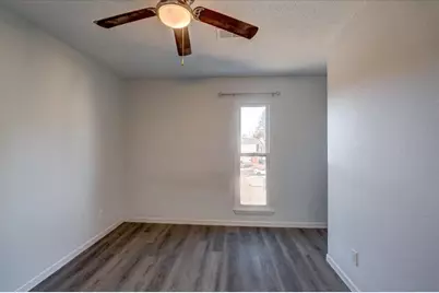 521 East Bluff, Madison, WI 53704 - Photo 37