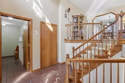 1606 Manchester Crossing, Waunakee, WI 53597 - Photo 3