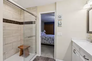 1606 Manchester Crossing, Waunakee, WI 53597 - Photo 27