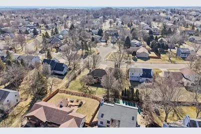 1606 Manchester Crossing, Waunakee, WI 53597 - Photo 49